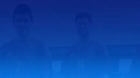 崔康熙出席泰山助教活动坚守岗位，即便身体不适亦勤勉不懈