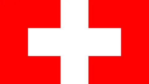 黄荣奇贡献15分助广东逆转福建，孙铭徽双20领跑广厦战胜四川